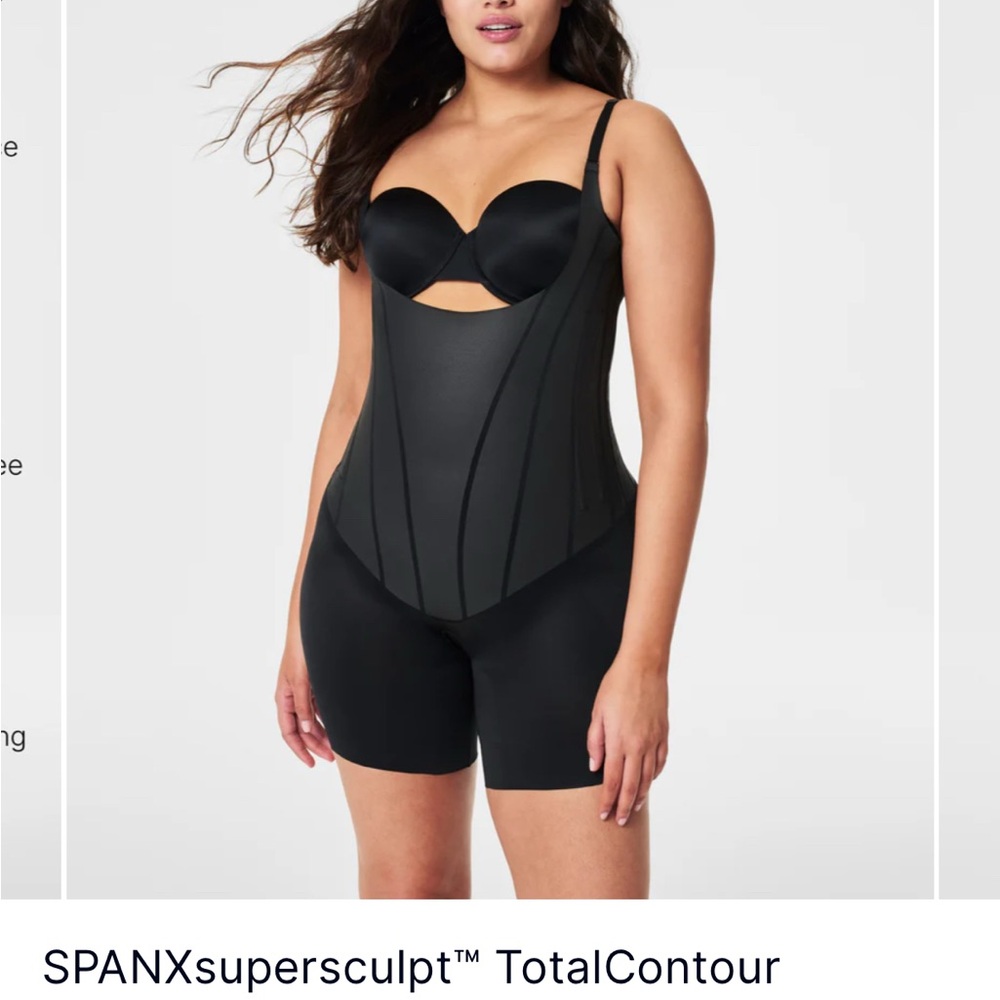 SPANXsupersculpt™ TotalContour
Open-Bust Mid-Thigh Bodysuit